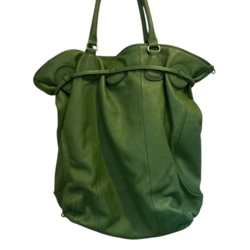 Isaac Mizrahi Vibrant Green Leather Hobo Bag - Picture 2 of 15